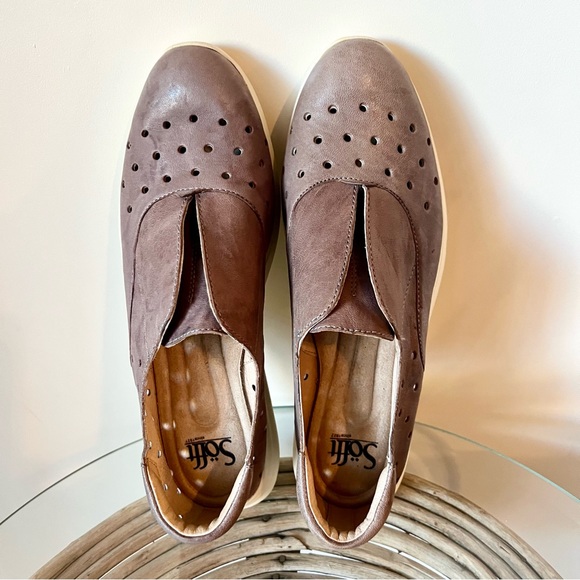 Sofft Noreen Luggage Slip On Sports Leather Loafers Women’s size 9.5 Taupe Color - Picture 6 of 12
